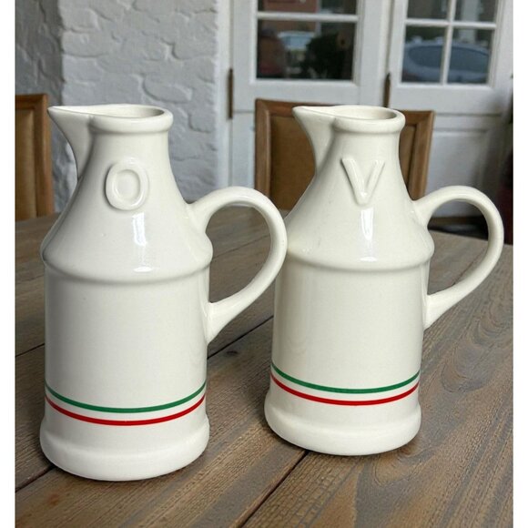 Set Of Oil & Vinegar Ceramic Cruets With Red & Green Stripes - Picture 3 of 6